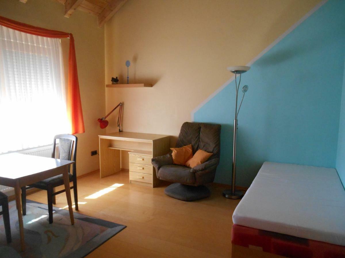 Fewo-Sendelbach Greussenheim Extérieur photo